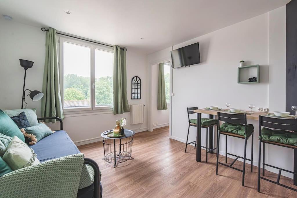 La Riviere, Appartement 3 Personnes Isles-sur-Suippe Extérieur photo
